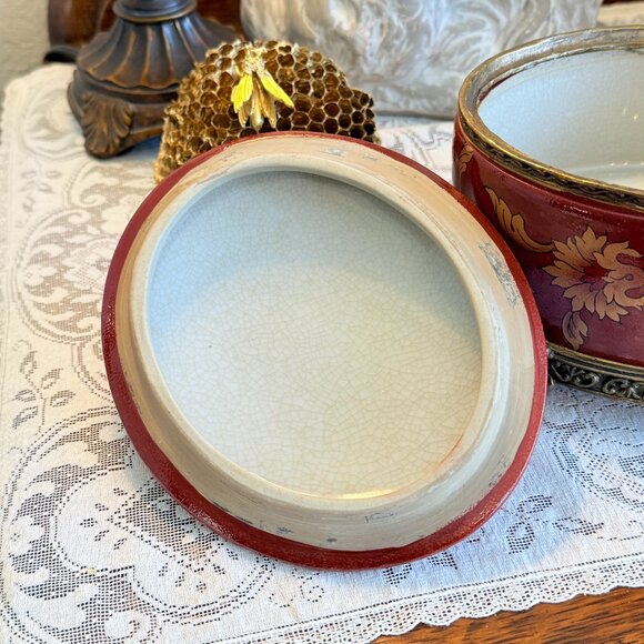Large Vintage Porcelain and Brass Oval Trinket Box in Rust and Gold - Picture 3 of 17